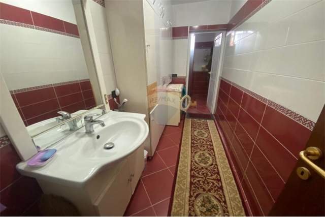 Tirane, shitet apartament 3+1+BLK 85 m² 165.000 Euro (tirana e re)