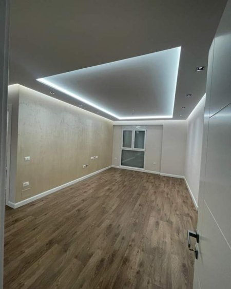 Tirane, jepet me qera apartament 2+1+BLK Kati 3, 120 m² 550 Euro (Ndre Mjeda)