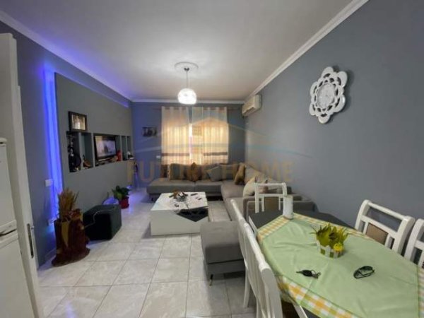 Tirane, shitet 1+1+BLK Kati 6, 46.000 Euro