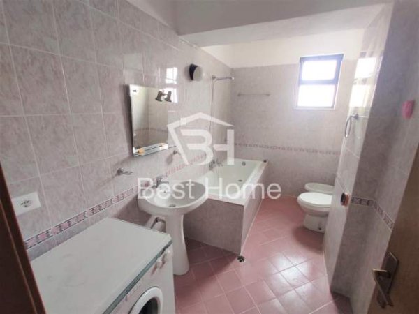 Tirane, jap me qera zyre Kati 6, 124 m² 900 Euro (Rruga Abdyl Frasheri)