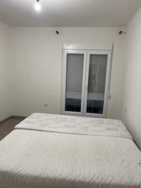 Tirane, jepet me qera apartament 1+1 Kati 5, 67 m² 30.000 Leke (Astir)