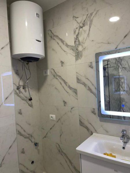 Tirane, jepet me qera apartament 1+1 Kati 5, 67 m² 30.000 Leke (Astir)