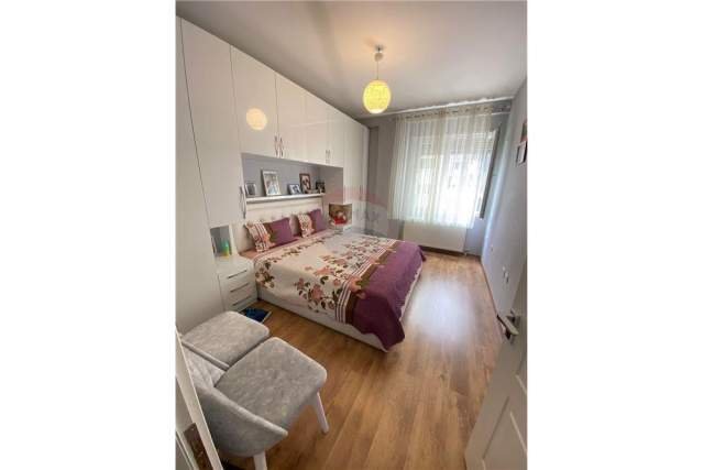 Tirane, shitet apartament 2+1+BLK 100 m² 147.000 Euro (kinostudio)