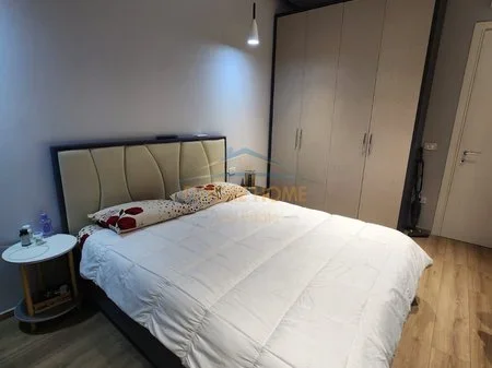 Tirane, shitet apartament 1+1+Ballkon Kati 3, 76 m² 240.000 € (Kompleksi Delijorgji)