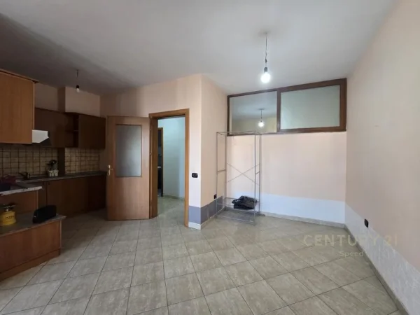 Tirane, shes apartament 2+1 Kati 5, 95 m² 150.000 € 