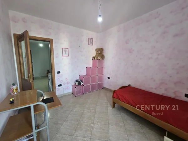 Tirane, shes apartament 2+1 Kati 5, 95 m² 150.000 € 