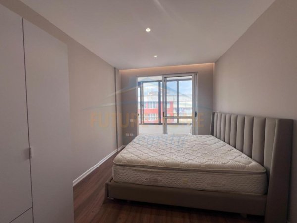 Tirane, shitet apartament 2+1 Unaza e Re Kati 8, 101 m² 160.000 €