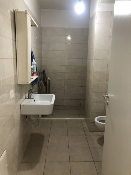 Tirane, shitet apartament 1+1+Ballkon Kati 5, 62 m² 110.000 € (Rruga Siri Kodra)