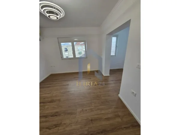 Tirane, shitet apartament 1+1 Kati 5, 52 m² 79.000 € 