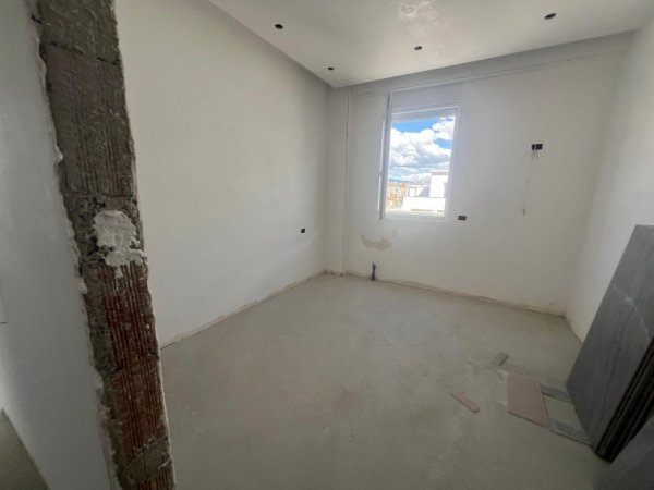 Tirane, shitet apartament+verande | Penthouse 2+1+Ballkon Kati 5, 120 m² 137.000 € (Astir)