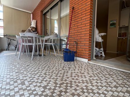 Tirane, shitet apartament 2+1+2+Post Parkimi+Ballkon Kati 5, 126 m² 385.000 € (Rruga e Kavajes, Kompleksi Delijorgji)