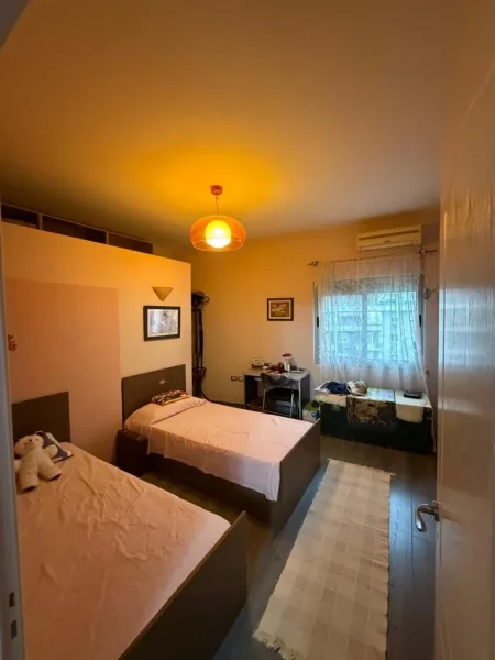 Tirane, shitet apartament 2+1+Ballkon Kati 4, 104 m² 125.000 € (FRESK)