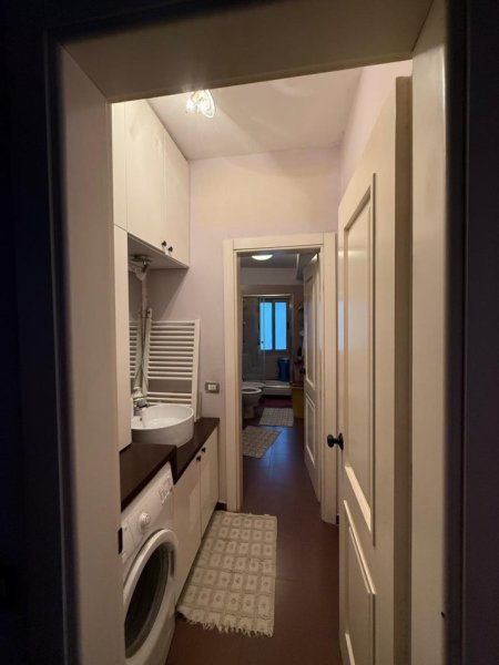 Tirane, shitet apartament 2+1+Ballkon Kati 4, 104 m² 125.000 € (FRESK)
