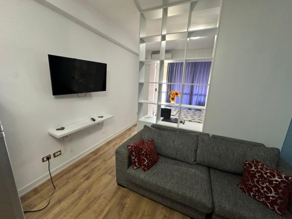 Tirane, shitet apartament 1+1 Kati 6, 50 m² 62.000 € (astir)
