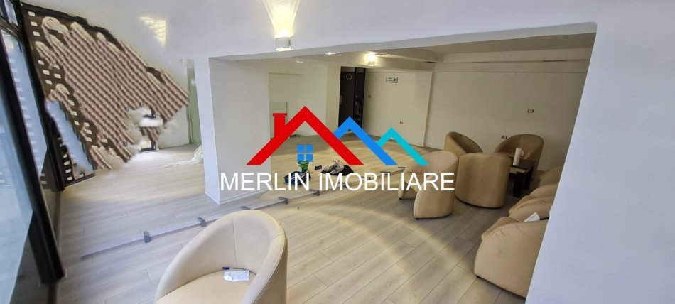 Tirane, jepet me qera ambjent biznesi Kati 1, 110 m² 800 € (RRUGA SHEFQET MUSARAJ)RRUGA E KAVAJES