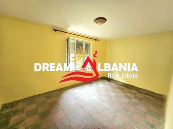 Tirane, shitet apartament 1+1 Kati 2, 46 m² 140.000 € (tek Rruga Kavajes)