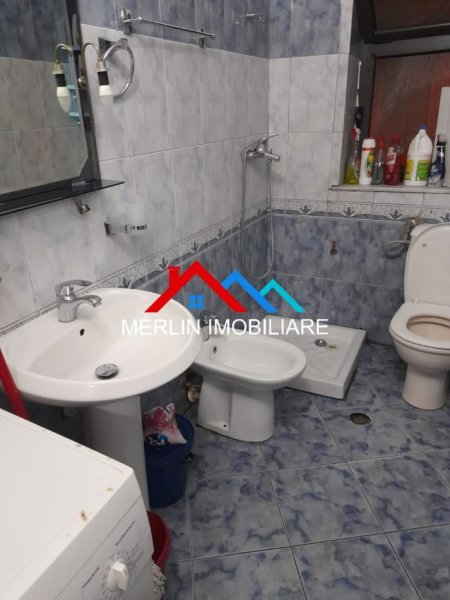 Tirane, jepet me qera apartament 1+1 Kati 1, 65 m² 350 € (RRUGA DUM ALLA)XHAMLLIKU