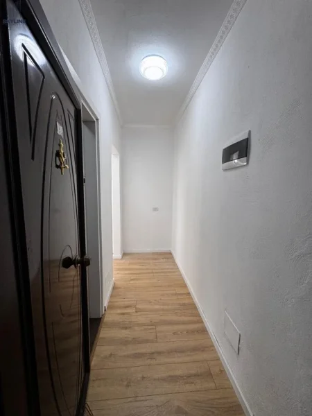Tirane, shitet apartament 1+1 Kati 9, 65 m² 87.000 € 