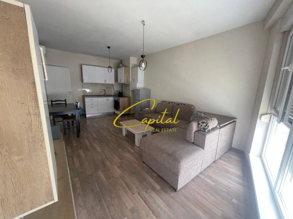 Tirane, shitet apartament 1+1 Kati 5, 62 m² 110.000 € (RRUGA SIRI KODRA)
