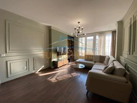 Tirane, jepet me qera apartament 2+1+Ballkon Kati 5, 110 m² 1.100 € (Myslym Shyri, Rruga Islam Alla)