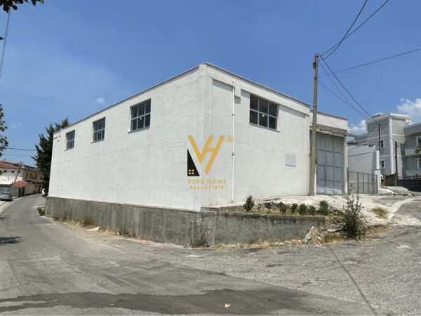 Tirane, jepet me qera magazine Kati 0, 500 m² 2.500 € (SAUK)