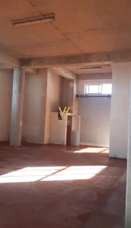 Tirane, jepet me qera magazine Kati 0, 500 m² 2.500 € (SAUK)