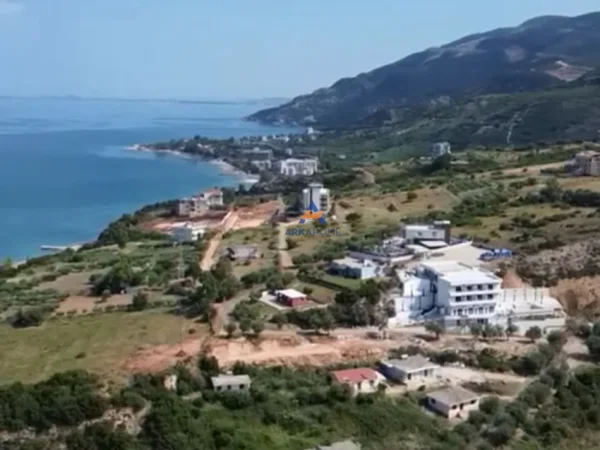 Tirane, shitet truall , 1.282 m² 260.000 € (RADHIMË, VLORE)