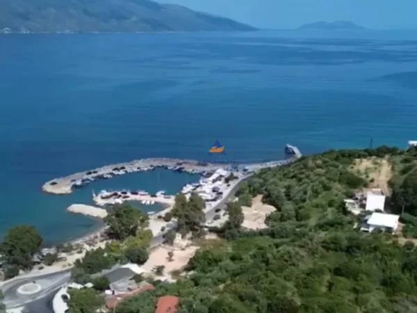 Tirane, shitet truall , 1.282 m² 260.000 € (RADHIMË, VLORE)