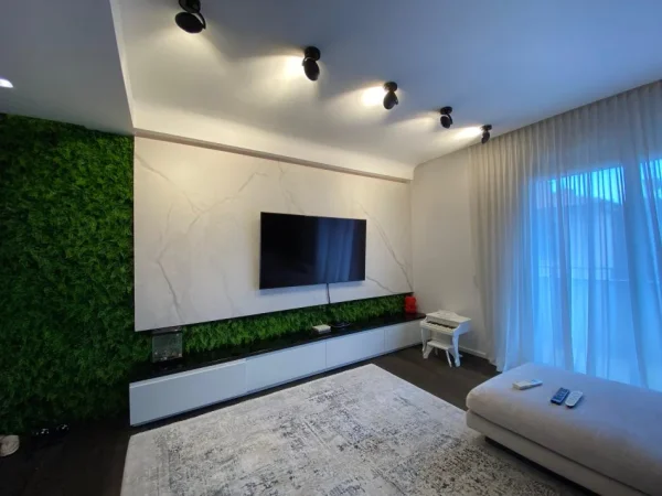 Tirane, jepet me qera apartament 2+1+POST PARKIMI, Kati 4, 119 m² 1600 € (Myslym shyr)