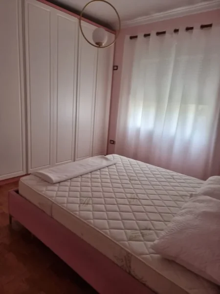 Tirane, shitet 2+1+Aneks+Ballkon Kati 2, 94 m² 145.000 €