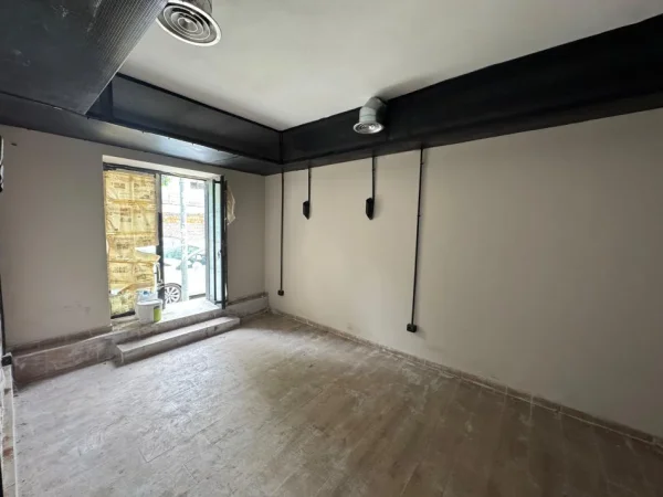 Tirane, shitet apartament 3+1 Kati 1, 86 m² 185.000 € (VASIL SHANTO)