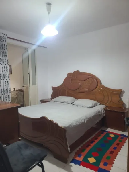 Tirane, jepet me qera apartament 2+1 Kati 1, 100 m² 600 € (21 dhjetori)