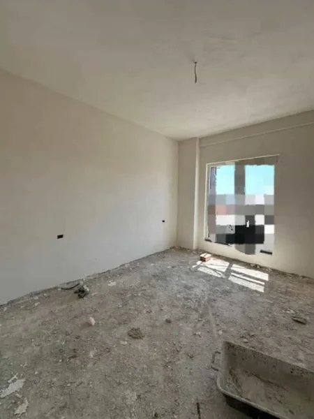 Tirane, shes apartament 2+1+Ballkon Kati 3, 104 m² 160.000 € (jordan misja)