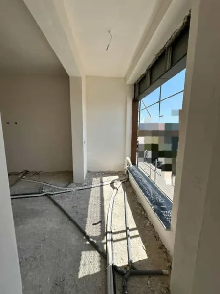 Tirane, shes apartament 2+1+Ballkon Kati 3, 104 m² 160.000 € (jordan misja)