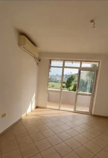 Tirane, shitet apartament 2+1+Ballkon Kati 1, 105 m² 126.000 € (Astir Me Hipoteke 1200€/m2)