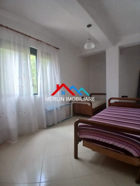 Tirane, jepet me qera apartament 2+1+Ballkon Kati 3, 74 m² 500 € (rruga e dibres)