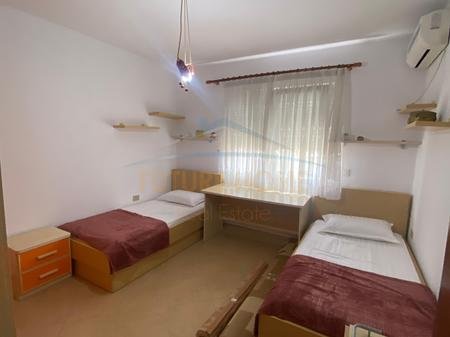 Tirane, jepet me qera apartament 2+1 Kati 6, 84 m² 650 € 