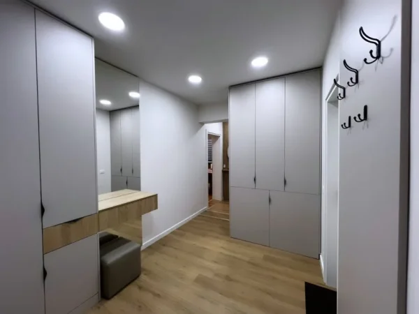 Tirane, shitet apartament 1+1 , 77 m² 164.000 € (ministria e jashtme)