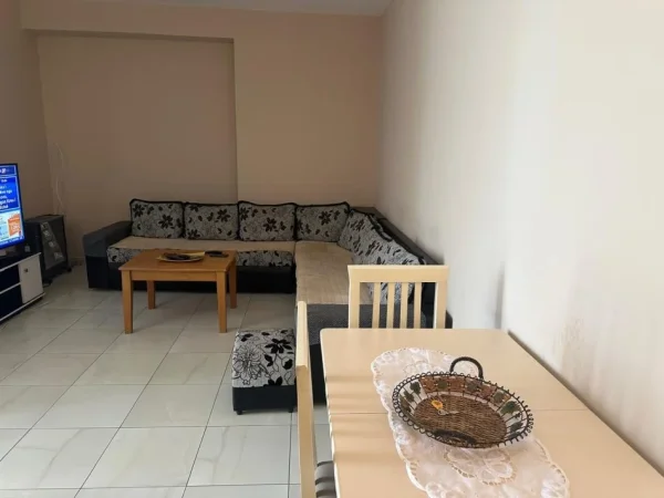 Tirane, shitet apartament 2+1 Kati 7, 