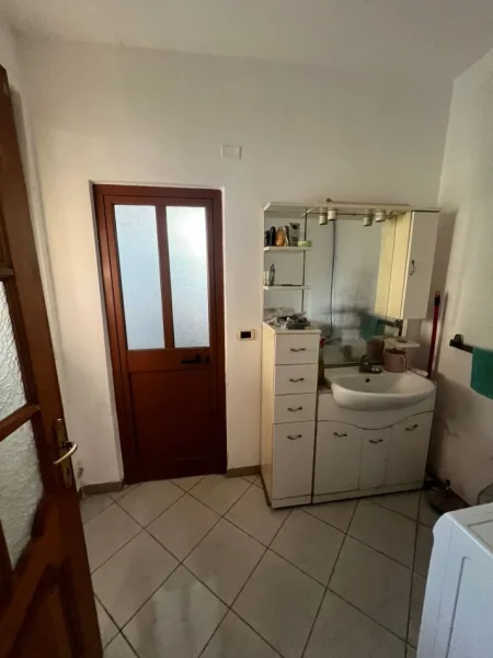 Durres, shes shtepi 2+1 Kati 0, 83 m² 140.000 € (Plazh)