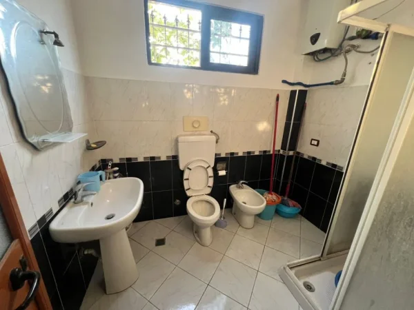 Durres, shes shtepi 2+1 Kati 0, 83 m² 140.000 € (Plazh)