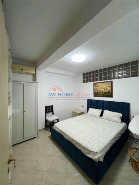 Tirane, jepet me qera apartament 2+1 Kati 3, 70 m² 650 € (Sheshi Willson)