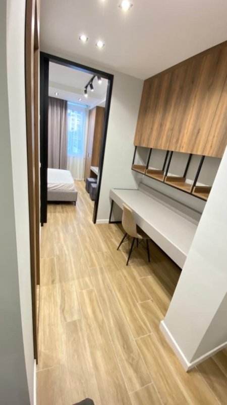 Tirane, jepet me qera apartament 1+1 Kati 3, 45 m² 450 € (Rruga sander prosi)