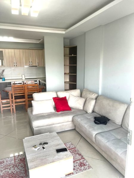 JEPET ME QERA SUPER APARTAMENT 1+1 NE ASTIR AFER BAR OSLO 450 €