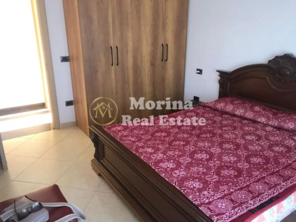 Tirane, jepet me qera shtepi 3+1+Ballkon Kati 3, 130 m² 600 € (Fresku)