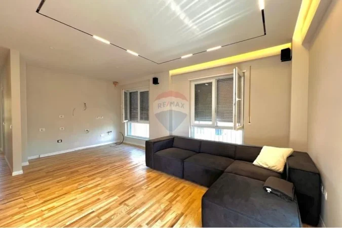 Tirane, shes apartament 2+1+Aneks+Ballkon Kati 7, 113 m² 380.000 € (Myslym Shyri)