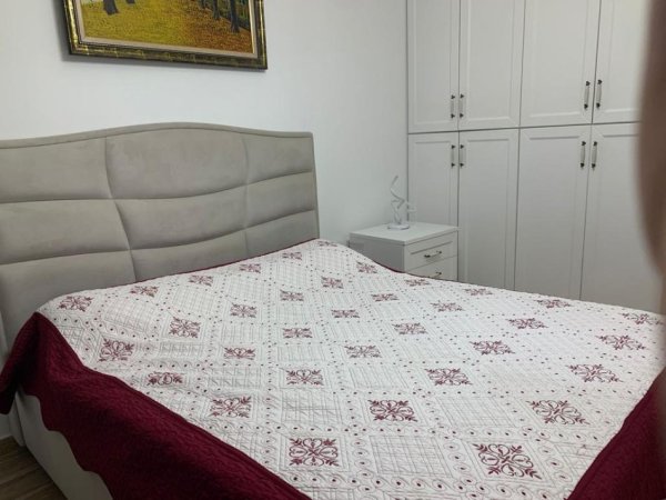 Tirane, jepet me qera apartament 2+1 , 91 m² 600 € (RRUGA HAMDI PEPA, SELITE)