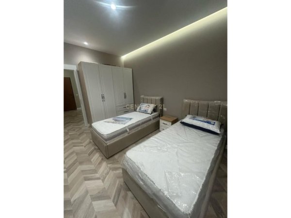 Tirane, shitet apartament 2+1 Kati 7, 120 m² 360.000 € (9 KATSHET)