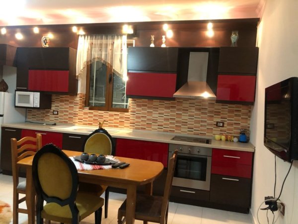 Pogradec, jepet apartament me qera 2+1+Ballkon Kati 2, 125 m² Pogradec