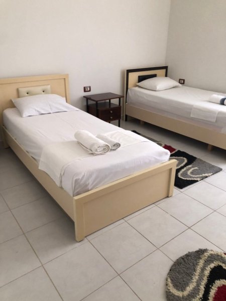 Pogradec, jepet apartament me qera 2+1+Ballkon Kati 2, 125 m² Pogradec